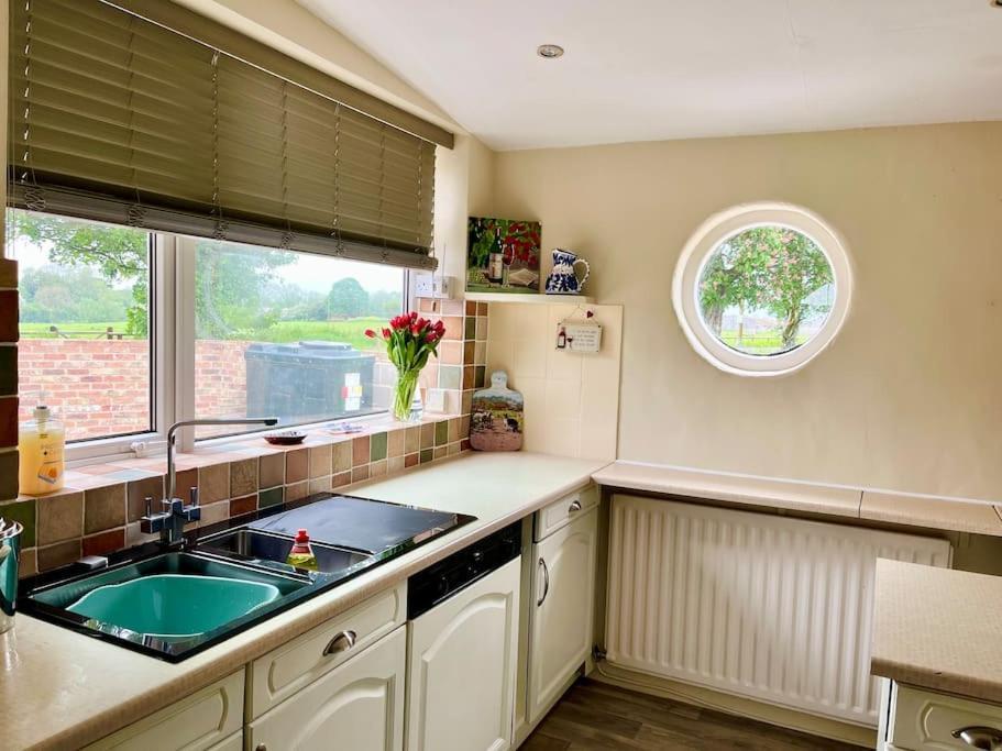 Holme Lodge Cottage Thirsk Exteriör bild