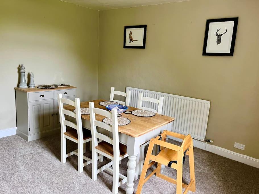 Holme Lodge Cottage Thirsk Exteriör bild